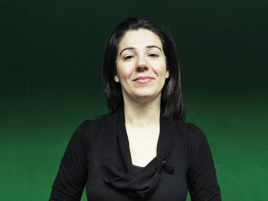 Manuela Medau - Interprete LIS e formatrice per il laboratorio sulla sordità nel progetto Paesaggi visivi e sonori